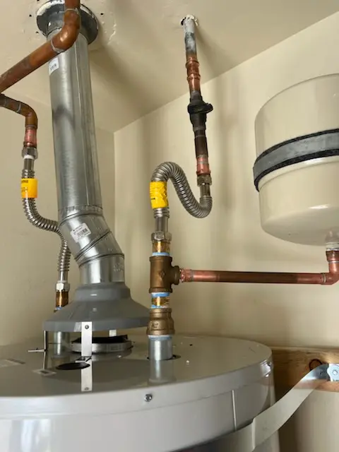 Water heater installation and plumbing repair in Val Vista Lakes